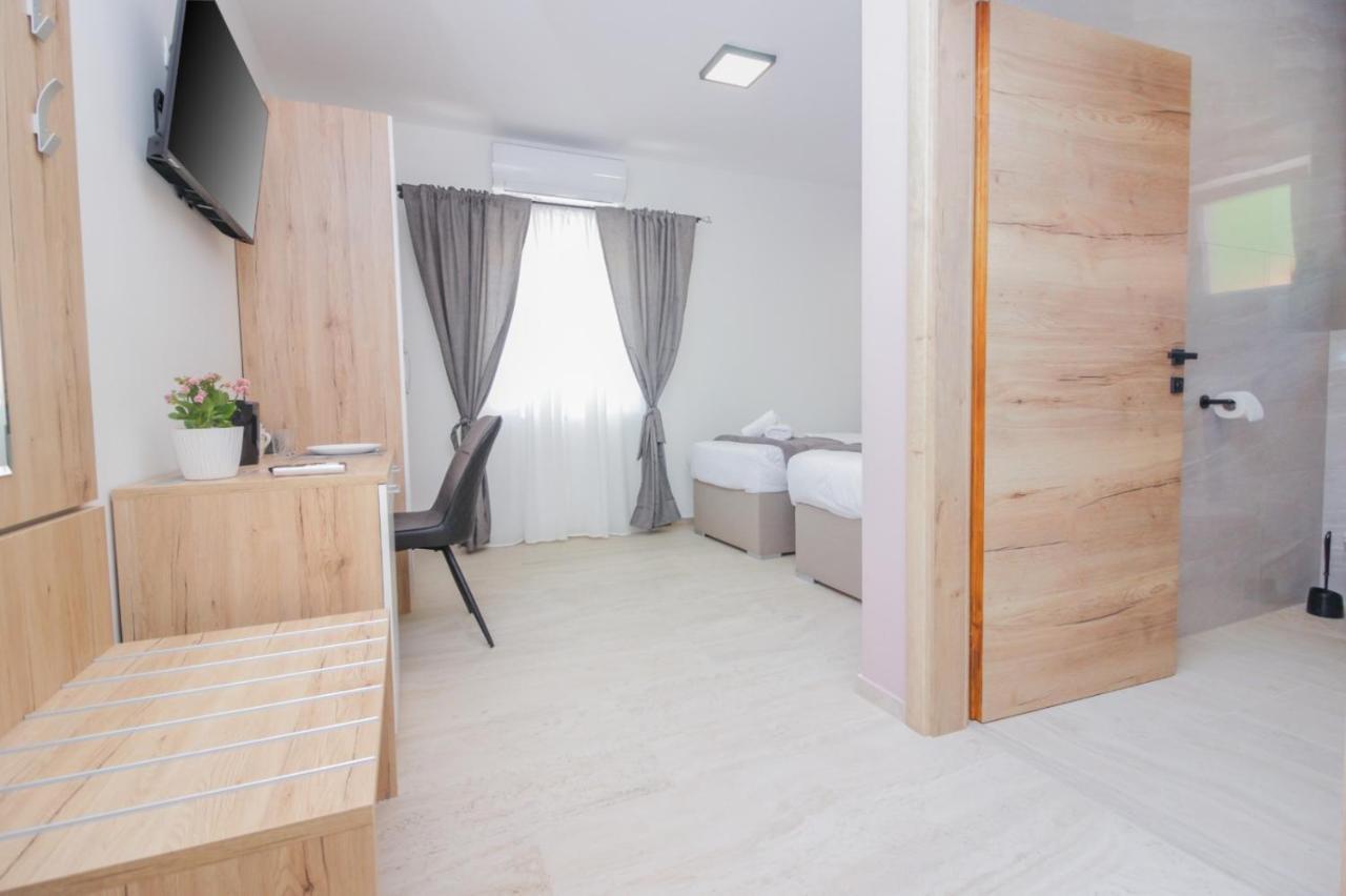 Rooms Zemunik Donji Zemunik Zewnętrze zdjęcie