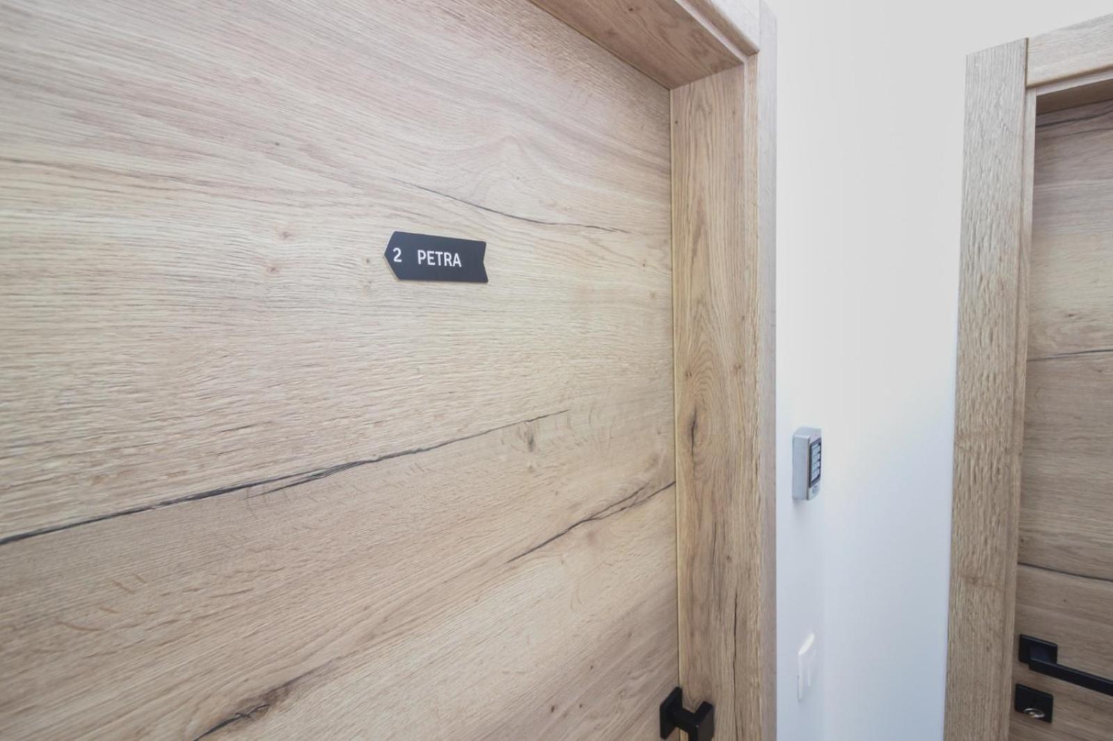 Rooms Zemunik Donji Zemunik Zewnętrze zdjęcie